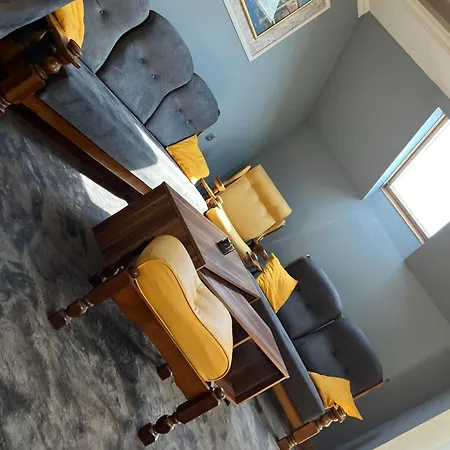 Apartment Royal